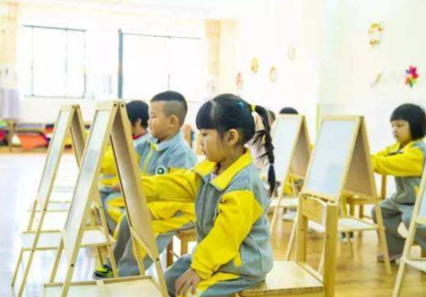 悠悠加米創(chuàng)意美術(shù)