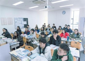 龍騰藝術(shù)生文化課培訓(xùn)