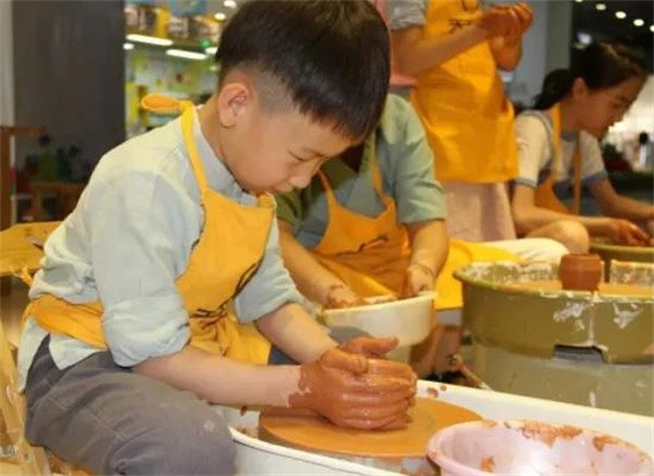 開一家手工陶藝店需要注意什么？