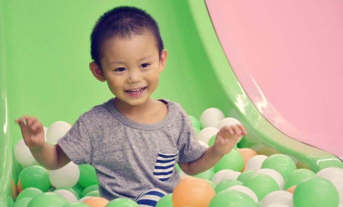 哈佛搖籃幼兒園加盟