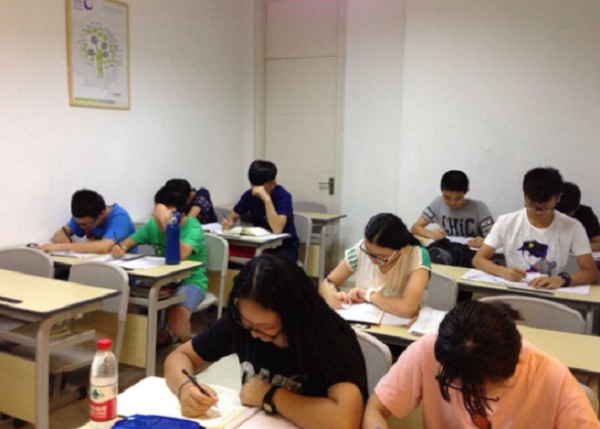 中小學英語輔導中心加盟