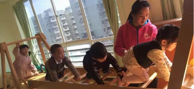 寶樂(lè)源早教中心加盟