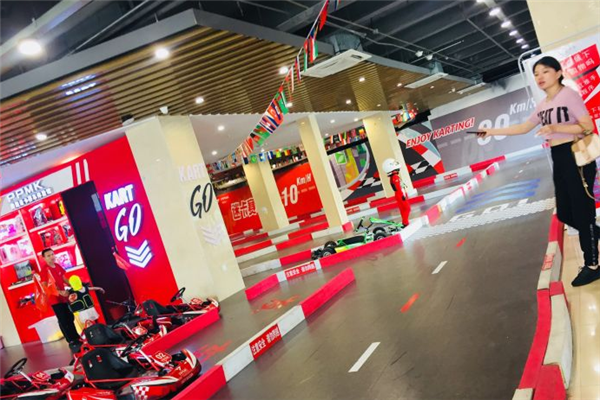 跑跑迷卡賽車體驗(yàn)館