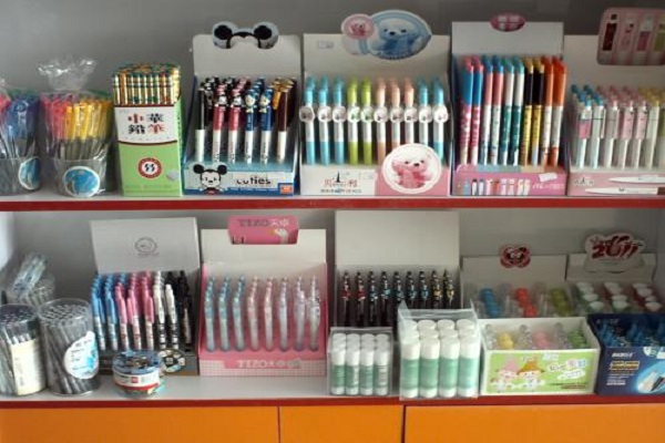 非常2+1學生用品加盟