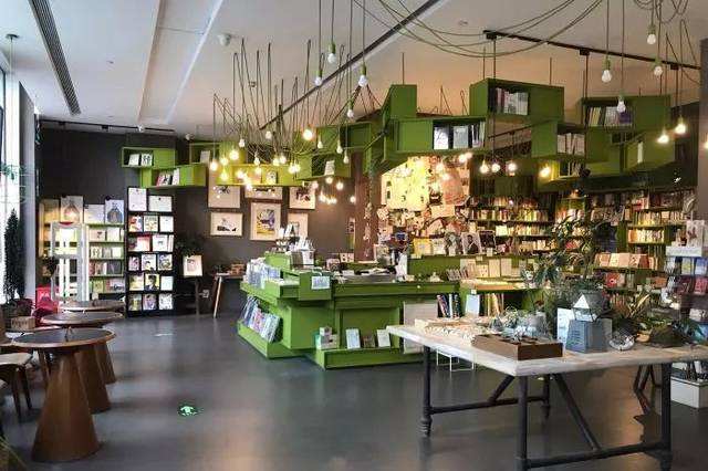 庫布里克書店加盟