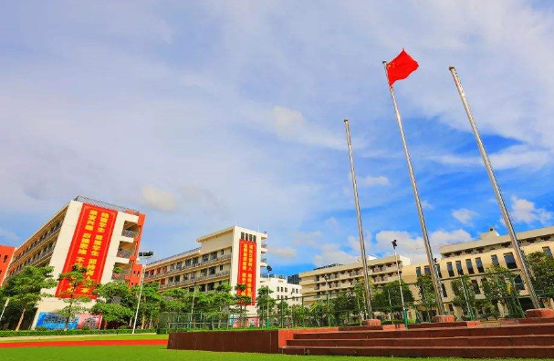 呈現教育加盟