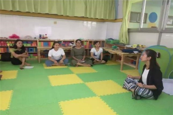 小鹿培優早教加盟