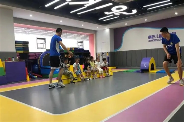 卓越兒童運動館加盟